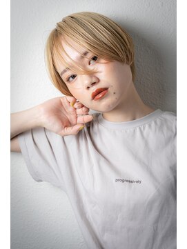 カバーヘア ブリス 川口(COVER HAIR bliss) 艶感ハイトーンカラー小顔補正カット丸みショートv川口10代20代