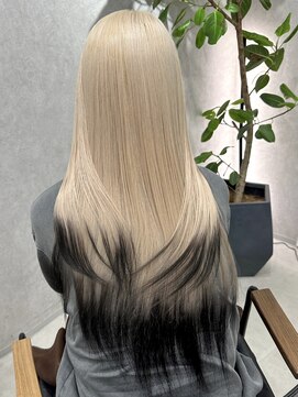 ロウル 渋谷(LOWRL) ホワイトブロンド/エンドブラック/ケアブリーチ