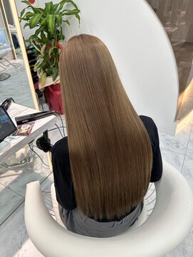 ロンドルピナス 小倉(Lond Lupinus) 黒髪カタログ/オリーブグレー/ココアベージュ/小顔に見せるヘア