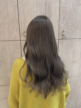 シルク バイ ルカ(SilQ by Luca) 柔らかいオリーブベージュ