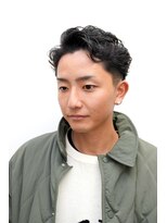 ヨファ ヘアー(YOFA hair)&nbsp;メンズカット刈り上げセンターパートサーフカール0105