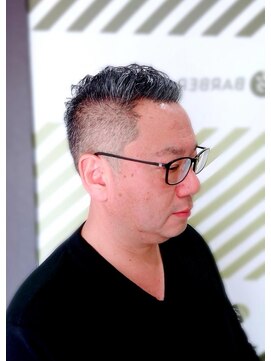 バーバーバー 都賀(BARBER-BAR) ツーブロックかきあげ