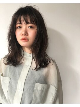 アールヘア ナチュラルアンドオーガニックサロン リラクシーロブ【ダークアッシュグレージュカラー】