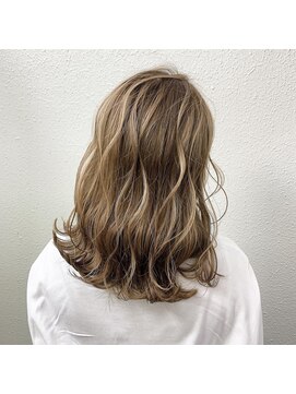 アウルム 下北沢(aurum) 【ロング】ミルクハイライト☆