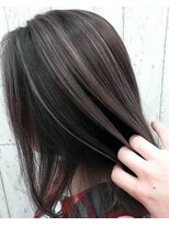 スタジオケイ 清原店(Studio K)&nbsp;派手過ぎない♪ダークアッシュバレイヤージュカラー