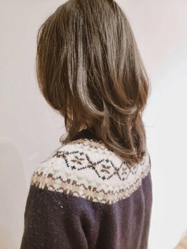 トップヘアー ガーデンヴィラ 安城(Garden Villa) 毛先軽やかミディアムレイヤー/ニュアンスカラー/レイヤーロング