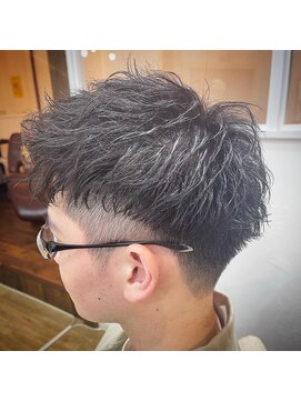 ハンズ(HANDs) ショート　パーマスタイル