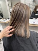 【ハイライト】ベージュハイライトバレイヤージュ