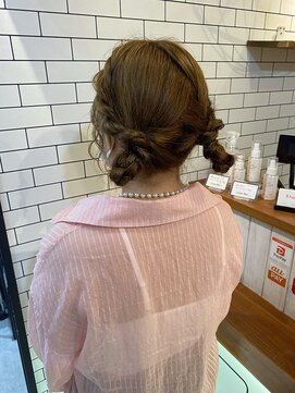 オーブ ヘアー リリー 博多2号店(AUBE HAIR lily) TWICEナヨンちゃん風ツインお団子