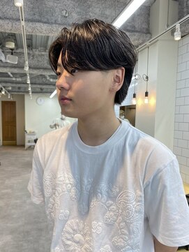 ガレージ バイ グリーン 原宿 表参道(Garage by green) 【JINKI】 カルマパーマ