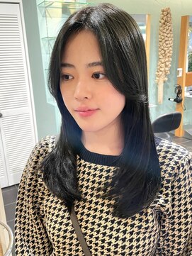 トリコ ショップアンドヘアサロン(tricot shop hair salon) お顔まわりレイヤー  dark olive  髪質改善トリートメント