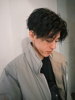 スガタ(SUGATA)&nbsp;センターパートゆるめスパイラルパーマ