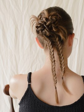 パームツリー 桜台店 ねじねじカチモリアレンジ