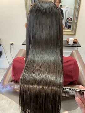 アーレント(AREND) 乾かしただけでこの艶！【ビフォーアフター】