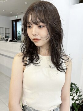 キアラ(Kchiara) ブリーチなしオリーブベージュレイヤー福岡天神美容室