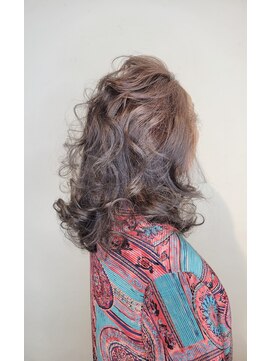 松本平太郎美容室 吉祥寺パートファイブ(PART5) 50代60代70代×ロングレイヤー×イノアカラー