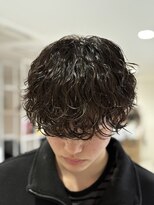 レボ(Revo)&nbsp;扱いやすい、波巻きスパイラルパーマ