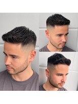 メグロバーバーショップロッポンギ 目黒六(MEGURO BARBER SHOP 6PPONGI) トレーニー必見!スキンフェードスタイル