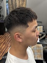 バーニーズ バーバークラブ(BARNEYS BARBER CLUB) クロップスタイル