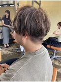 刈り上げマッシュショート/白髪ぼかし