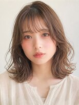 アトレ 梅田店(attrait) ツヤのあるブラウンミディアム×大人っぽいカット