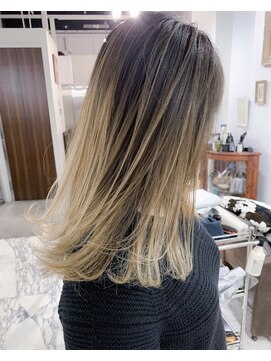 ナイン 麻布十番(NINE) ♪バレイヤージュブロンド♪