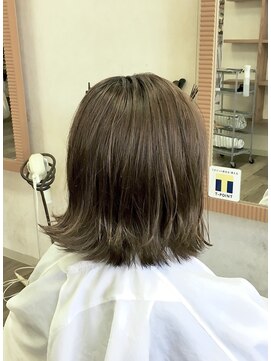 カフベート(Kafbet) 外ハネボブ