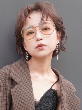 ノラ ウメダ(NORA UMEDA) 【高木】レイヤーカット顔周りカットレイヤーウルフカット