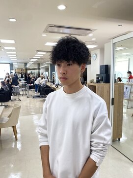 ケンジ 平塚ラスカ店(KENJE) 波巻きパーマ/波巻きスパイラル/メンズパーマ/メンズショート