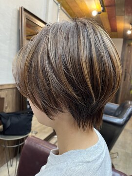 ビーダッシュヘアー2023(B' hair 2023) ショートボブ