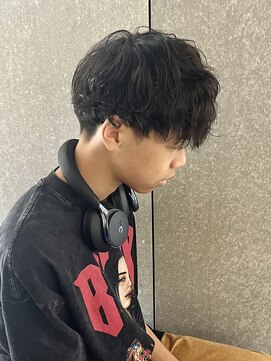 ニアウ 太田店(Niau) メンズナチュラルマッシュソフト波巻きスパイラルパーマ質感重視