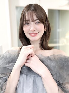 レア 表参道(L'ea) 黒髪クラゲヘアーオリーブグレー小顔ココアベージュ