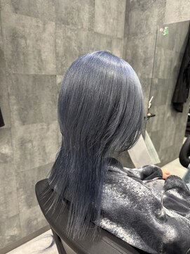 シェリール(Cherir) ブルーシルバー/ロングウルフ