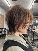 タイ(~tie.) ショートウルフ
