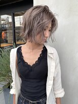 ニキータ(Nikiita)&nbsp;無造作な切りっぱなしボブ＊ミルクティーグレージュ　B２9795