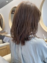 ブランチ(branch)&nbsp;【branch 鬼塚】　透明感ベージュカラーとくびれミディアム