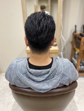 ヘアサロンアンドヘアメイクディー(hair salon hair make D) 仙台D　オールバック×刈り上げ オールマイティ パパさんカット