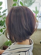 MOZ美容室 レヴェ 日永店(reeve) ツヤ感ショート