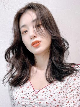 アイティー バイ アルバム 中野店(IT by ALBUM) ミディアムワンホンヘア_外ハネボブセクションカラー_58524