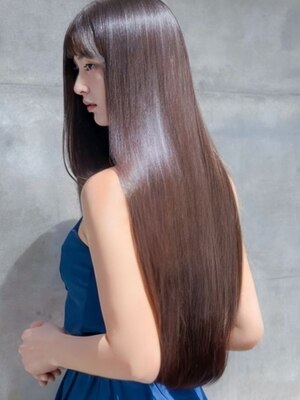 髪の毛の酸化や不純物を除去するだけで、美髪に変身！髪のケアなら”Hair&Make DRESS”におまかせ♪