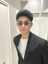 メレ 仙台(Mele)&nbsp;スパイキーショートツーブロックベリーショートアッシュブラック