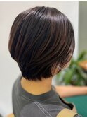 ショートボブ