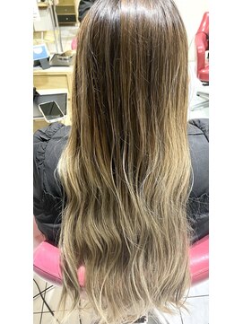 ヘアサロン ビビット 久宝寺店(VIVIT) 白髪ぼかしグラデーションカラー アッシュベージュ