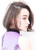 前下がりボブ・  内巻きワンカール・  ボブショート・暗髪
