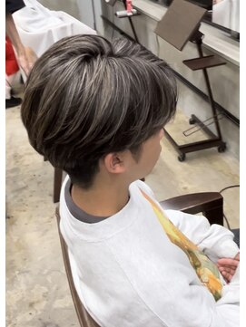 フリーラ 京都河原町三条店(freera) 【kiho】大人カジュアル   ハイライトカラー