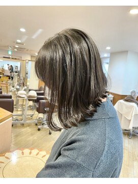 松本平太郎美容室 立川店 q