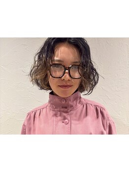 【デザインパーマ】ニュアンスパーマも、個性の出るくるくるパーマも何でもお任せ！ぐっとお洒落に☆