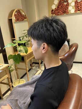 スパイキーショート