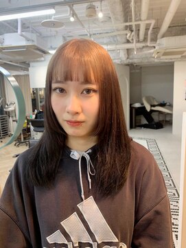 ラヴィズム(LUVISM) 顔周りレイヤー/ダブルカラー/髪質改善/ケアブリーチ万代新潟駅