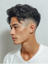 コダマ 大泉学園店(KODAMA) 刈り上げセンターパート/波巻きツイストスパイラル/大泉学園